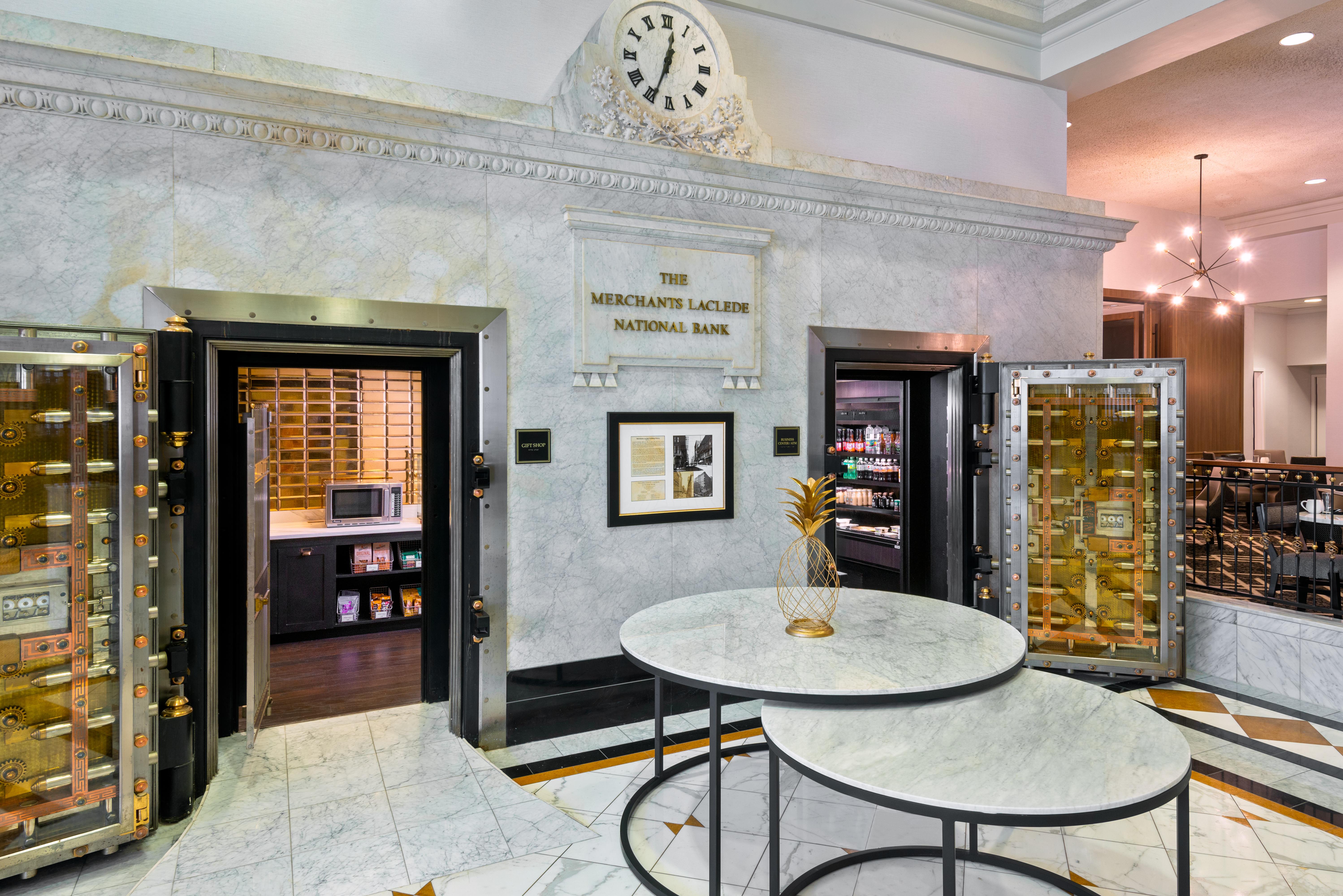 Hotel Hilton Pennywell St Louis At The Arch Saint Louis Exterior foto